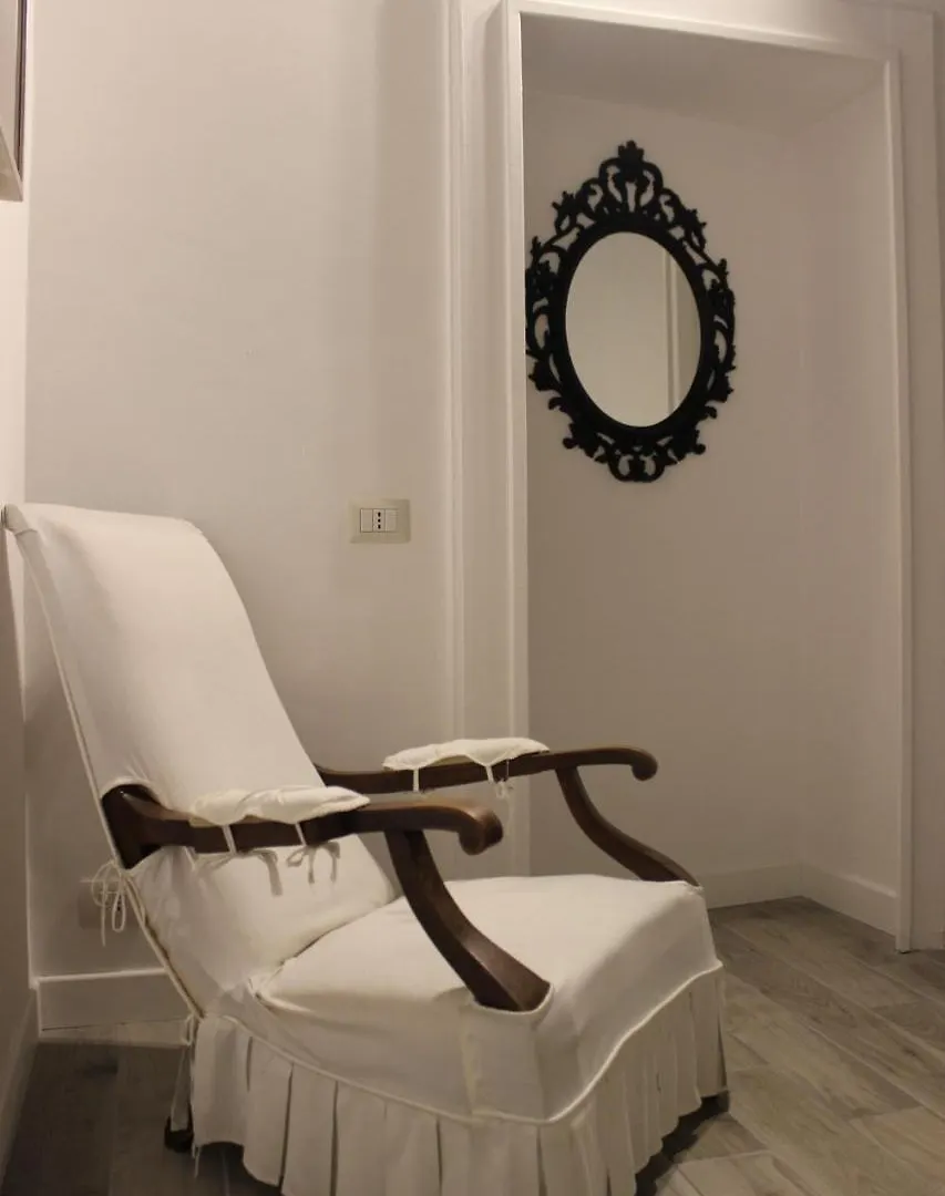 Domus Museum Apartment Naples